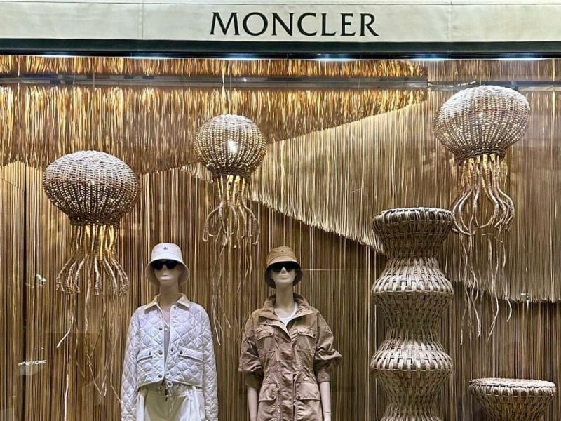 Moncler sea resort (1) (featured)